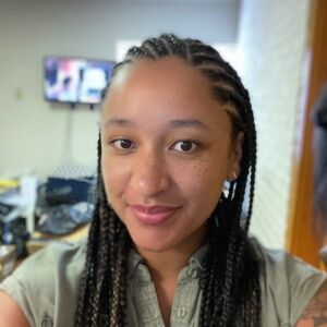 Meet your Posher, Kalia